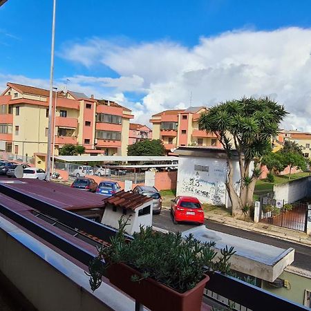 Em Holiday Apartment2 Quartu SantʼElena Exteriör bild